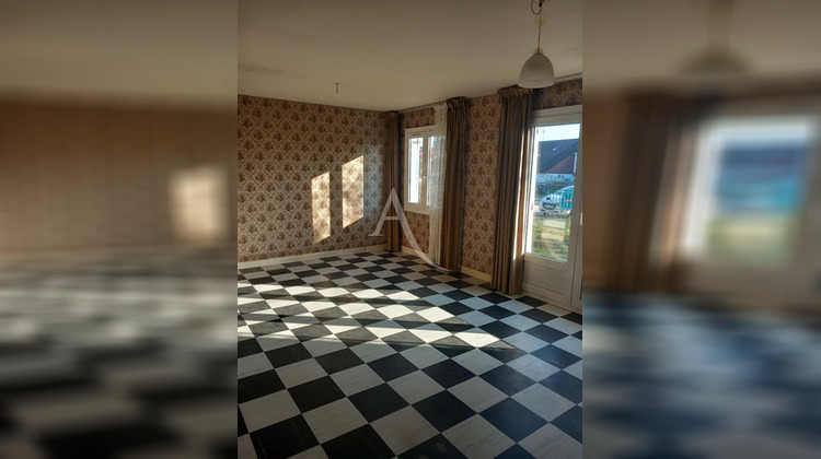 Ma-Cabane - Vente Maison SAINT-DENIS-DE-L'HOTEL, 67 m²