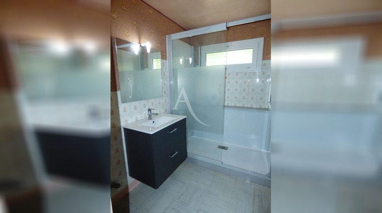 Ma-Cabane - Vente Maison SAINT-DENIS-DE-L'HOTEL, 67 m²