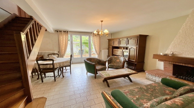 Ma-Cabane - Vente Maison Saint-Denis-de-l'Hôtel, 88 m²