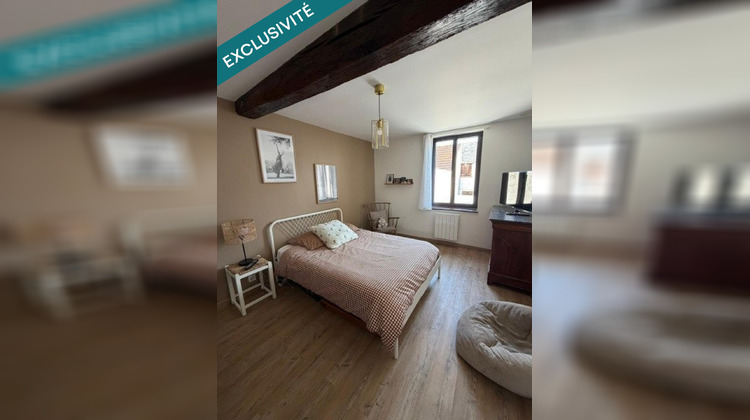 Ma-Cabane - Vente Maison Saint-Denis-de-l'Hotel, 247 m²