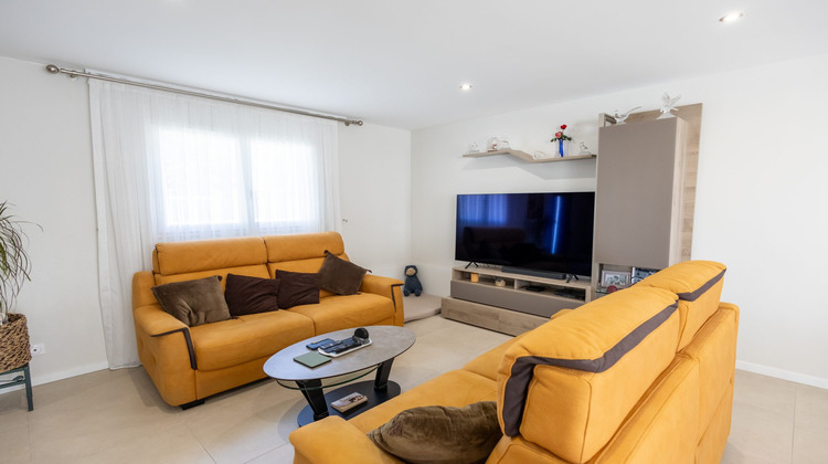 Ma-Cabane - Vente Maison Saint-Denis-de-l'Hôtel, 115 m²