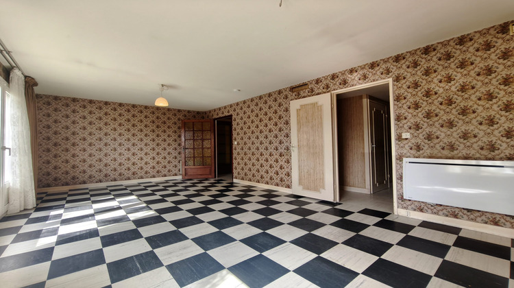 Ma-Cabane - Vente Maison Saint-Denis-de-l'Hôtel, 70 m²