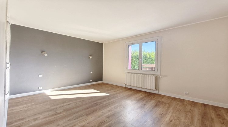 Ma-Cabane - Vente Maison Saint-Denis-de-l'Hôtel, 168 m²