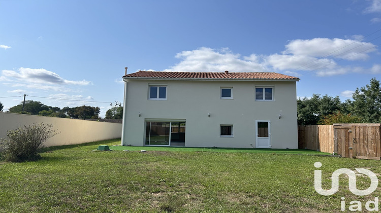 Ma-Cabane - Vente Maison Saint-Denis-de-Pile, 140 m²