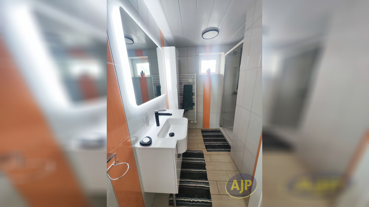 Ma-Cabane - Vente Maison SAINT-DENIS-DU-PAYRE, 97 m²