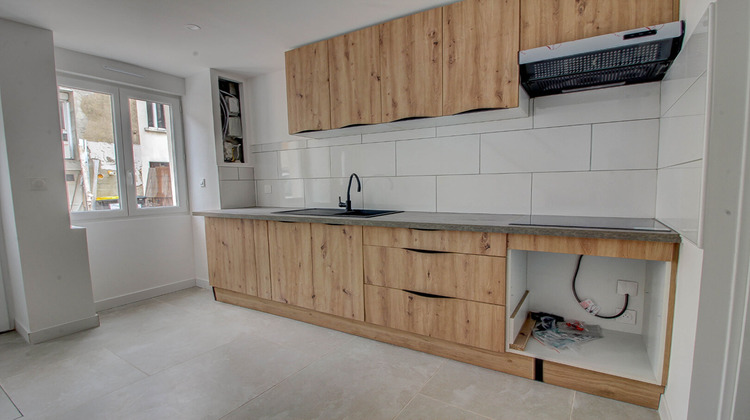 Ma-Cabane - Vente Maison SAINT-DENIS-EN-BUGEY, 72 m²