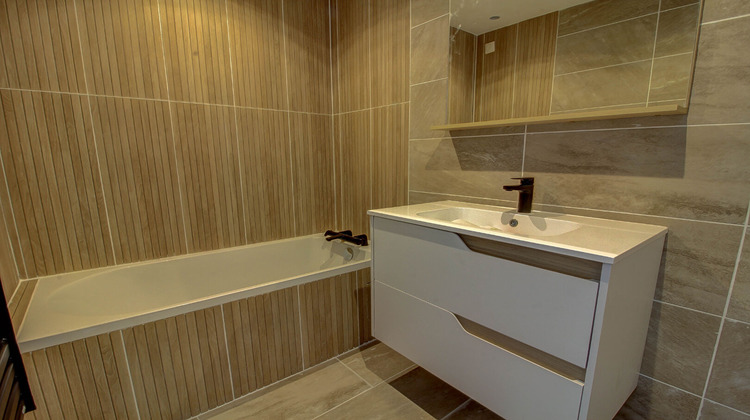 Ma-Cabane - Vente Maison SAINT-DENIS-EN-BUGEY, 72 m²
