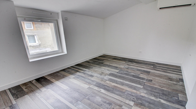 Ma-Cabane - Vente Maison SAINT-DENIS-EN-BUGEY, 72 m²