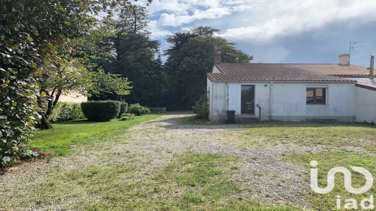 Ma-Cabane - Vente Maison Saint-Denis-la-Chevasse, 102 m²