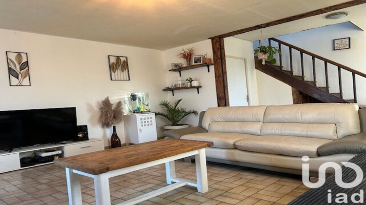 Ma-Cabane - Vente Maison Saint-Denis-la-Chevasse, 106 m²