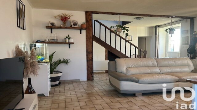 Ma-Cabane - Vente Maison Saint-Denis-la-Chevasse, 106 m²