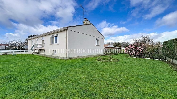 Ma-Cabane - Vente Maison Saint-Denis-la-Chevasse, 103 m²