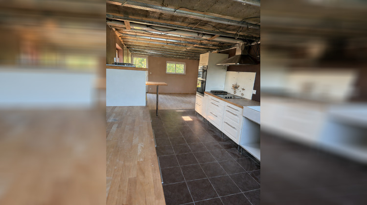 Ma-Cabane - Vente Maison SAINT-DENIS-LES-BOURG, 191 m²