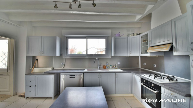 Ma-Cabane - Vente Maison SAINT DENIS LES PONTS, 160 m²