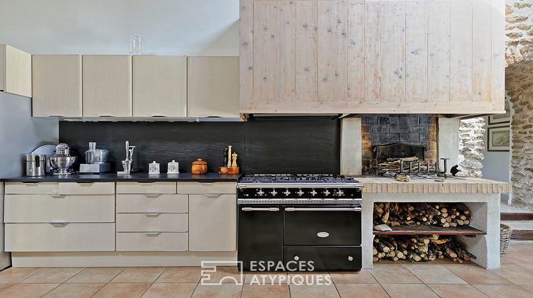 Ma-Cabane - Vente Maison SAINT-DENIS-LES-REBAIS, 349 m²