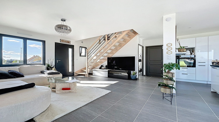 Ma-Cabane - Vente Maison Saint-Denis-sur-Loire, 100 m²