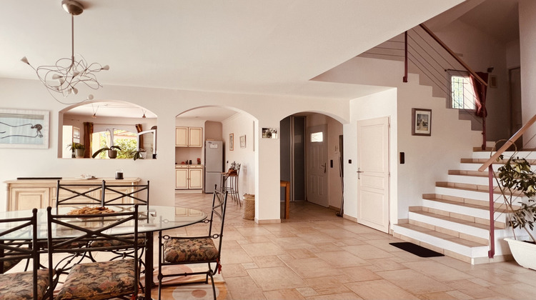 Ma-Cabane - Vente Maison Saint-Didier, 265 m²