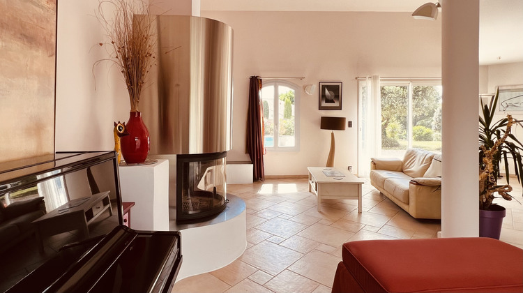 Ma-Cabane - Vente Maison Saint-Didier, 265 m²