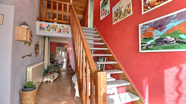 Ma-Cabane - Vente Maison SAINT-DIDIER, 265 m²