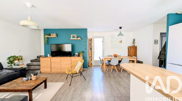 Ma-Cabane - Vente Maison Saint-Didier, 89 m²