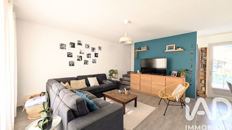 Ma-Cabane - Vente Maison Saint-Didier, 89 m²