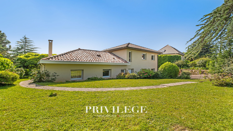 Ma-Cabane - Vente Maison Saint-Didier-au-Mont-d'Or, 200 m²