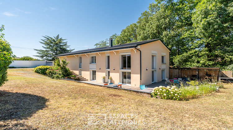 Ma-Cabane - Vente Maison SAINT-DIDIER-DE-FORMANS, 222 m²