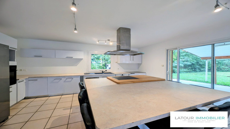 Ma-Cabane - Vente Maison Saint-Didier-de-la-Tour, 101 m²