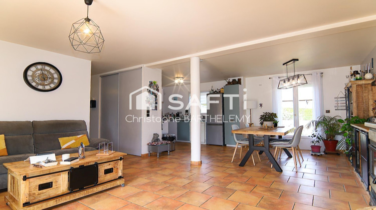 Ma-Cabane - Vente Maison Saint-Didier-des-Bois, 101 m²