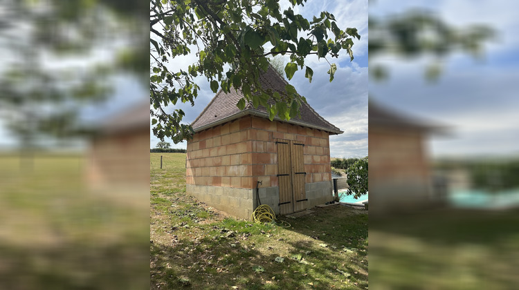 Ma-Cabane - Vente Maison Saint-Didier-en-Brionnais, 230 m²