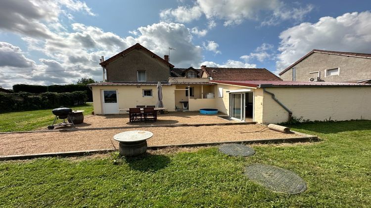 Ma-Cabane - Vente Maison SAINT DIDIER EN DONJON, 152 m²