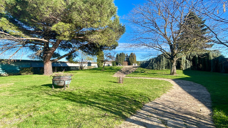 Ma-Cabane - Vente Maison SAINT-DIDIER-SUR-CHALARONNE, 390 m²