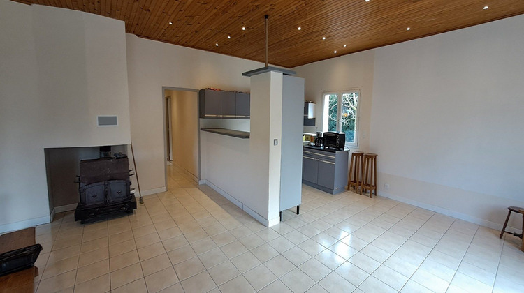 Ma-Cabane - Vente Maison Saint-Dier-d'Auvergne, 110 m²
