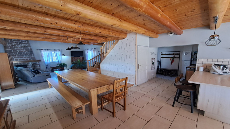 Ma-Cabane - Vente Maison Saint-Dier-d'Auvergne, 145 m²