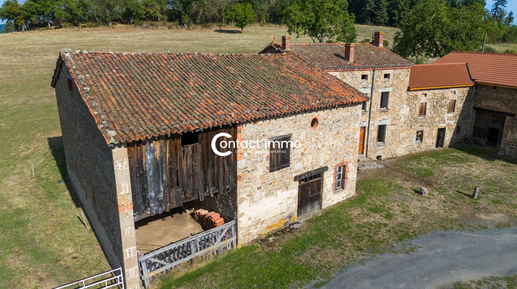 Ma-Cabane - Vente Maison Saint-Dier-d'Auvergne, 175 m²