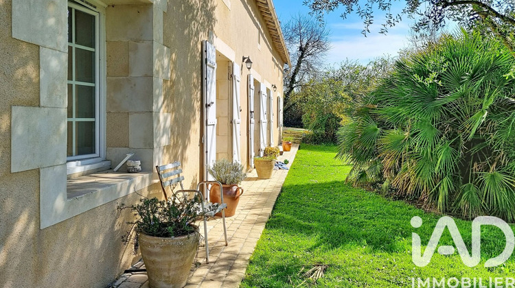Ma-Cabane - Vente Maison Saint-Dizant-du-Gua, 205 m²