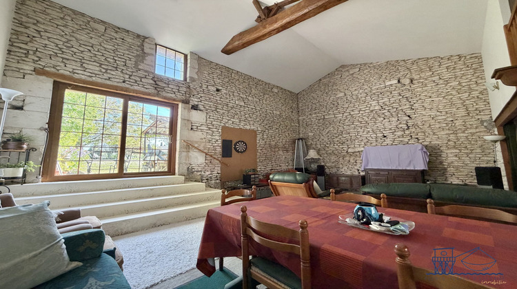 Ma-Cabane - Vente Maison Saint-Dizant-du-Gua, 180 m²
