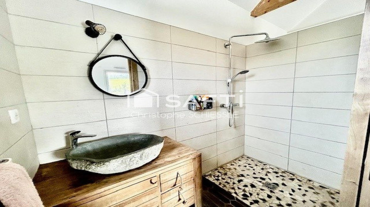 Ma-Cabane - Vente Maison Saint-Dizier-l'Eveque, 175 m²