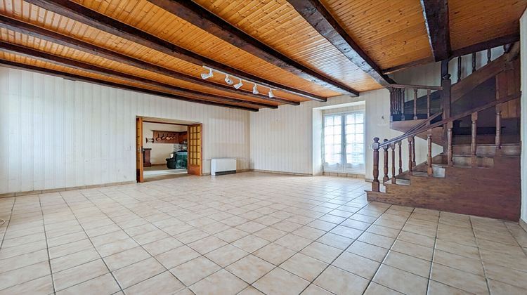 Ma-Cabane - Vente Maison SAINT-DOMINEUC, 124 m²