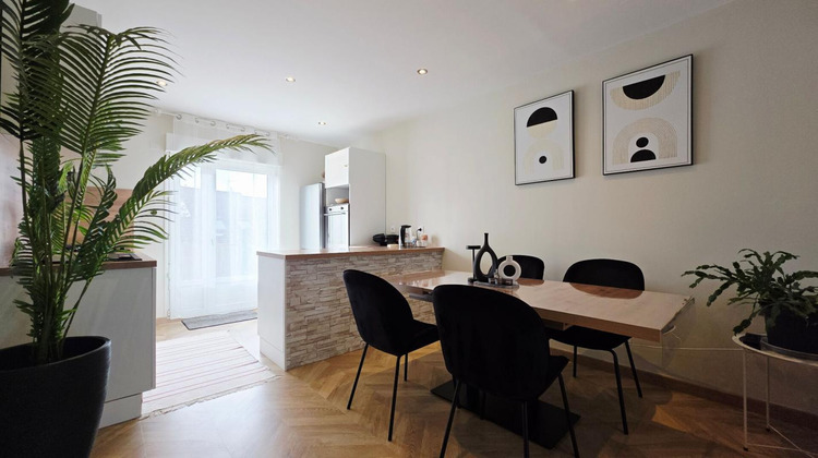 Ma-Cabane - Vente Maison SAINT DOULCHARD, 83 m²