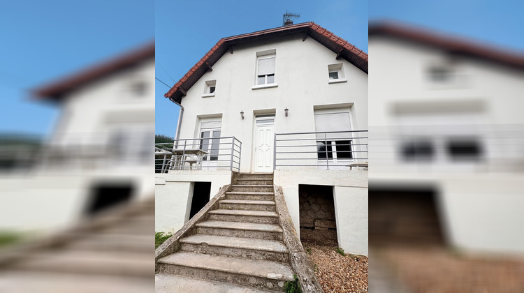 Ma-Cabane - Vente Maison SAINT-DOULCHARD, 111 m²