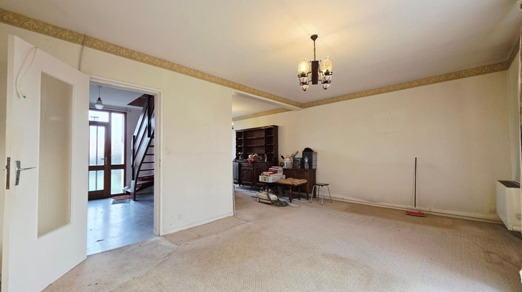 Ma-Cabane - Vente Maison SAINT DOULCHARD, 102 m²