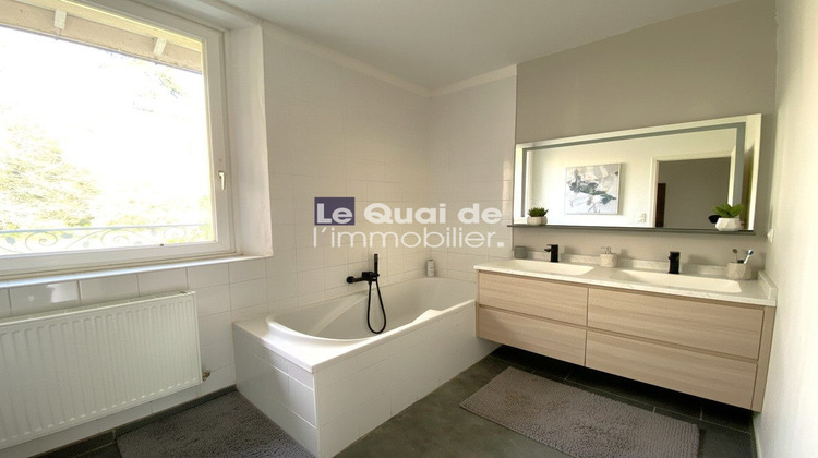 Ma-Cabane - Vente Maison Saint egreve, 210 m²