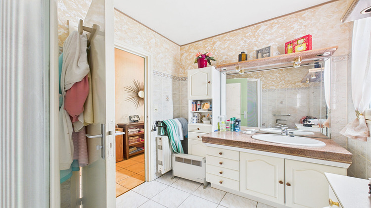 Ma-Cabane - Vente Maison SAINT-ELOY-LES-MINES, 174 m²