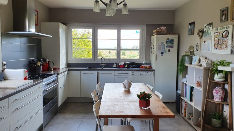 Ma-Cabane - Vente Maison Saint-Erblon, 340 m²