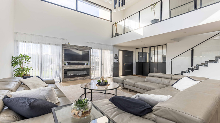 Ma-Cabane - Vente Maison SAINT-ERBLON, 160 m²