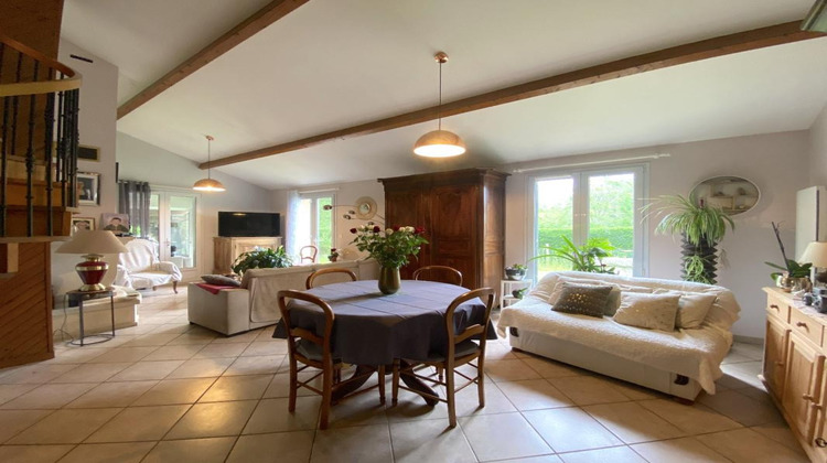 Ma-Cabane - Vente Maison SAINT ESTEPHE, 227 m²