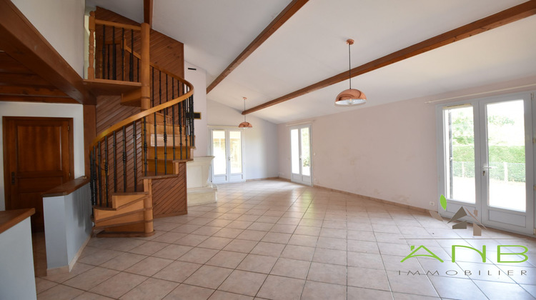 Ma-Cabane - Vente Maison Saint-Estèphe, 227 m²