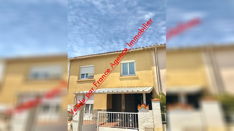 Ma-Cabane - Vente Maison SAINT ESTEVE, 0 m²