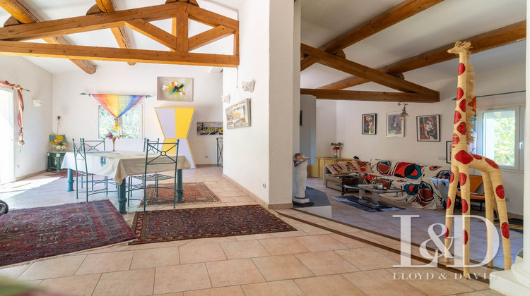 Ma-Cabane - Vente Maison Saint-Estève-Janson, 312 m²